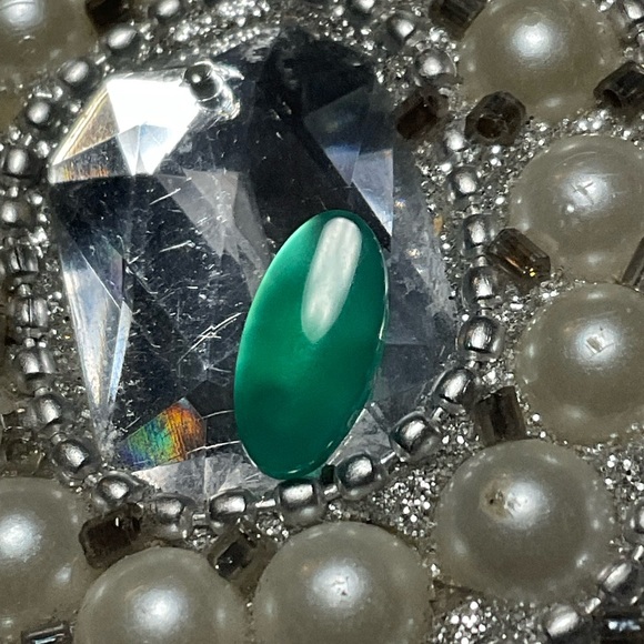 Emerald - Picture 2 of 6